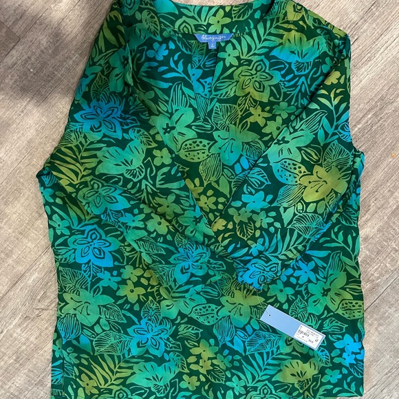 NEW BLUE GINGER - womens blouse SZ medium - Picture 3 of 3